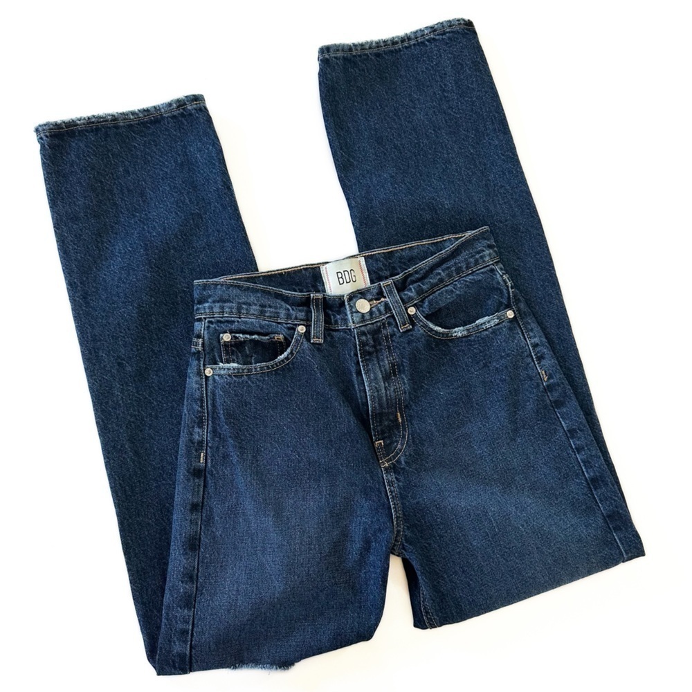 Urban Outfitters BDG Women’s 26 Cowboy Distressed Relaxed Jeans - Picture 2 of 6